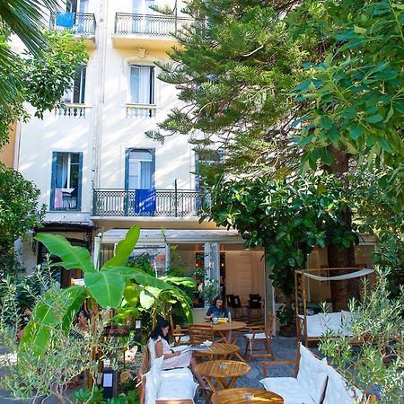 Auberge De Jeunesse Hi Nice Les Camelias Exterior photo