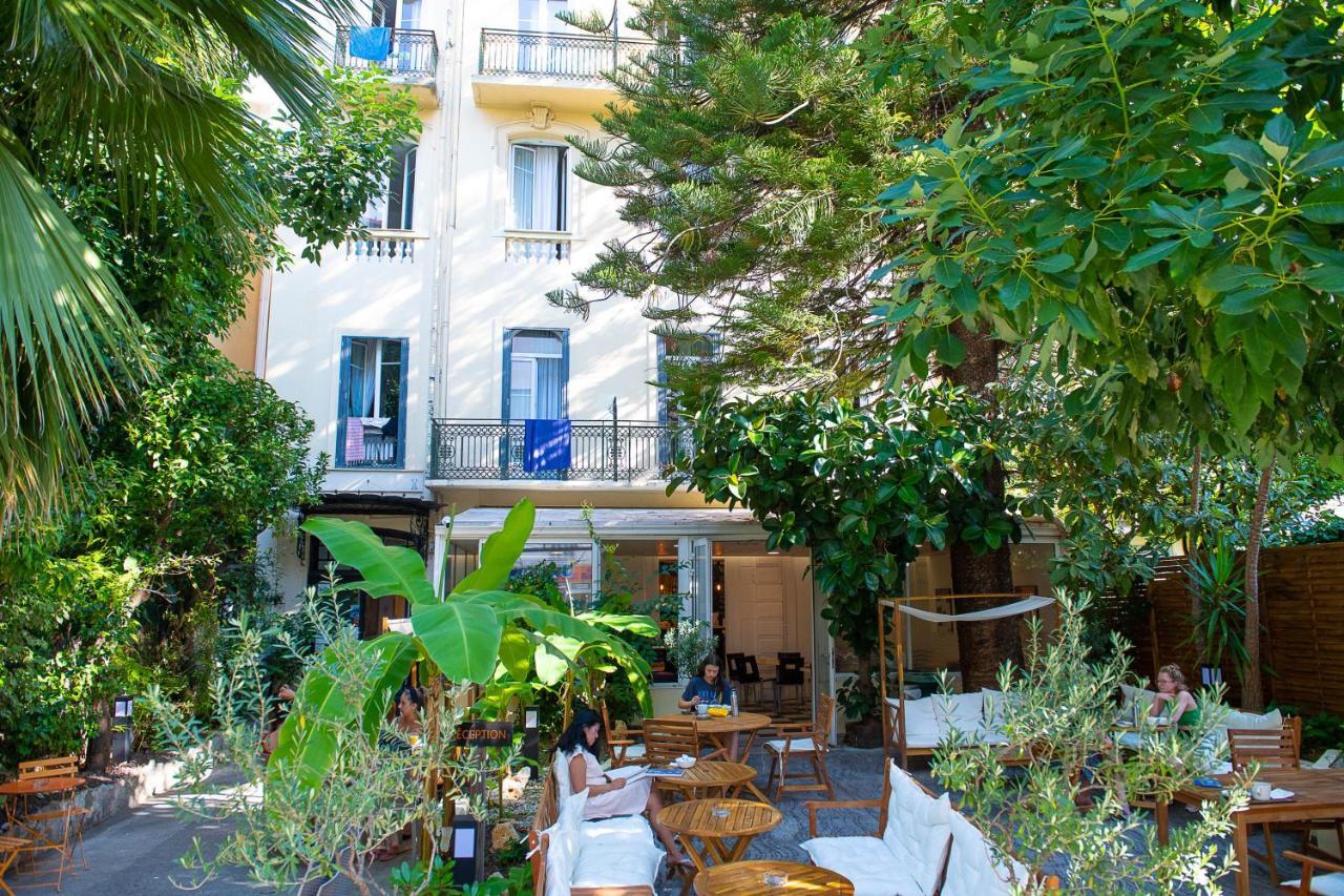 Auberge De Jeunesse Hi Nice Les Camelias Exterior photo